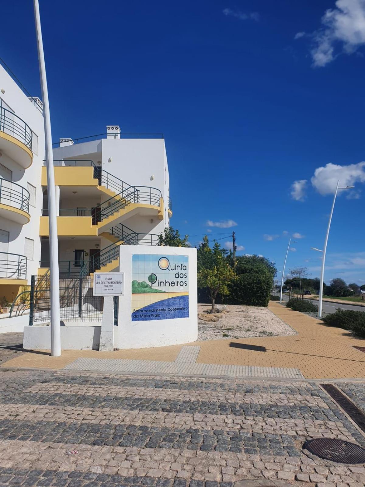 Apartment Sunshine - Golfplayer And Holidays Лагос Екстериор снимка